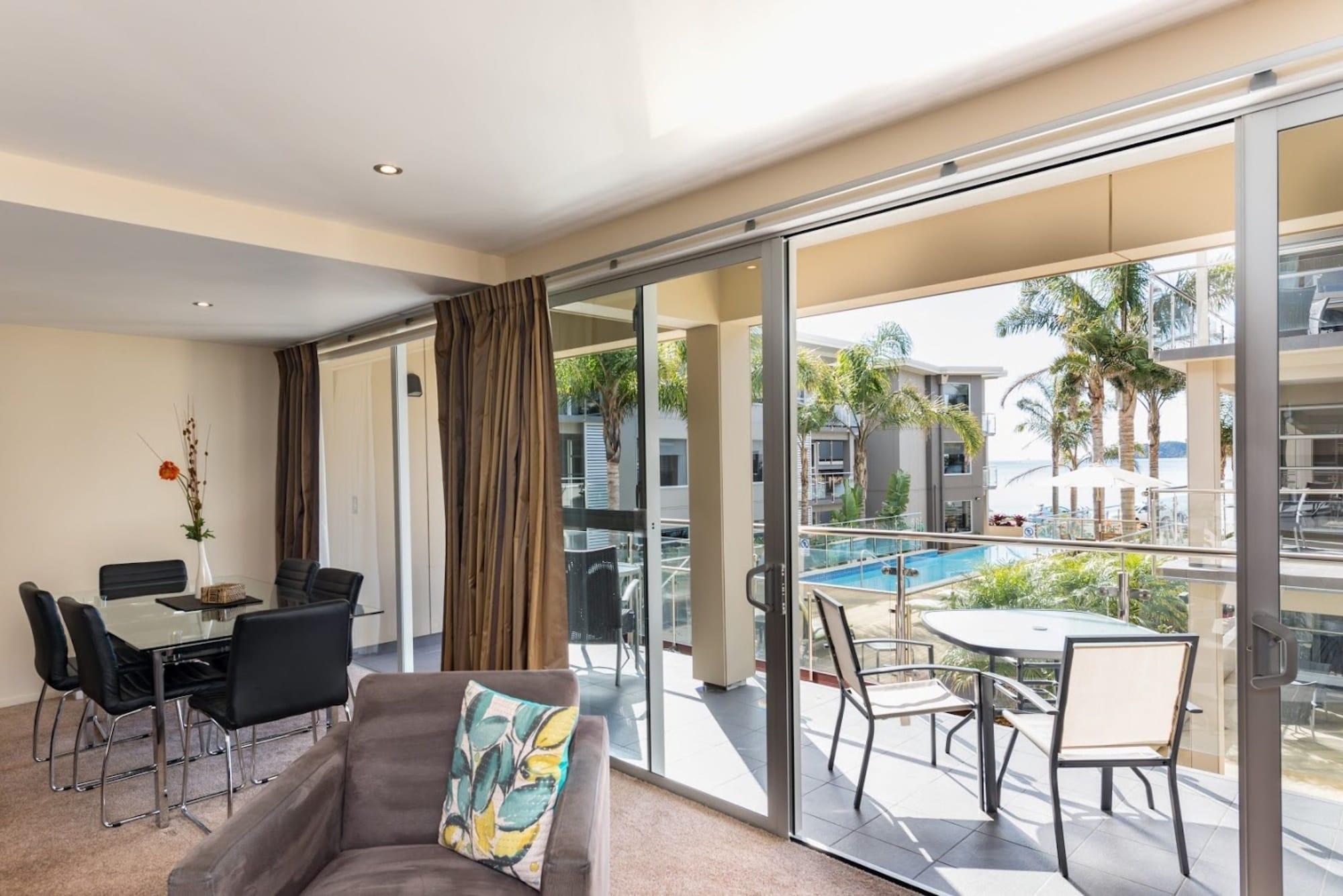 Edgewater Palms Apartments Paihia Eksteriør billede